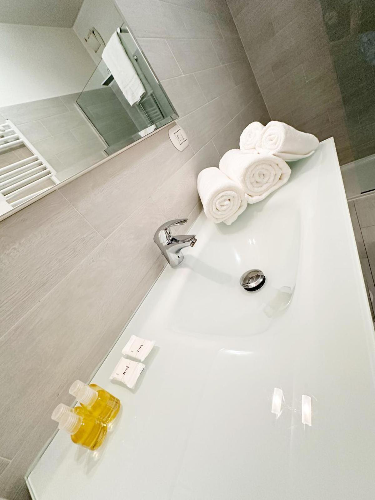 Torakiki'S Home Linate Airport M2 Lambrate Milano Esterno foto
